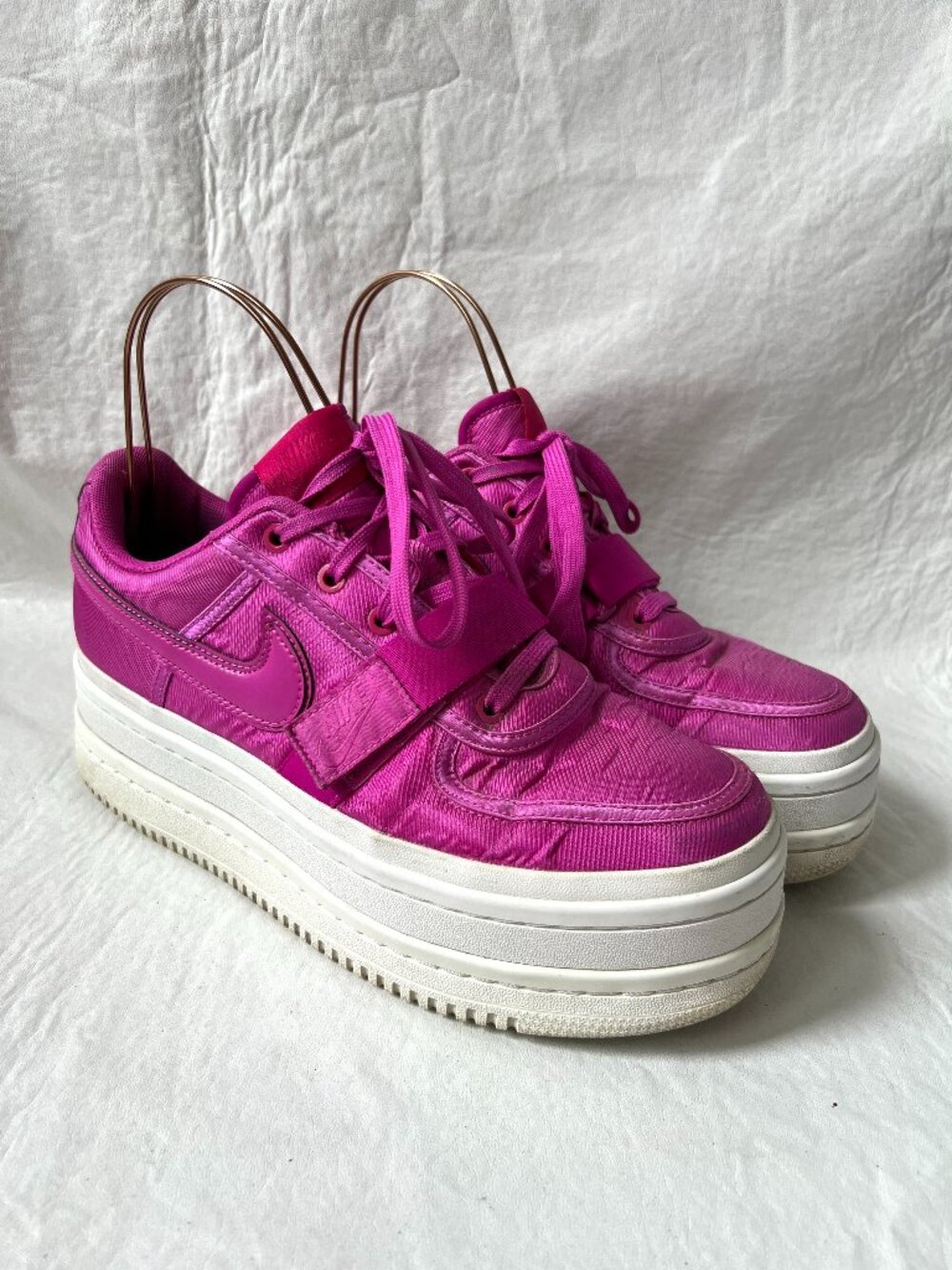 Nike platform sneakers Vandal 2K Hyper Magenta pink nylon strap womens 11 shoes